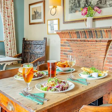 Tiger Inn _ Minnie Істборн Екстер'єр фото